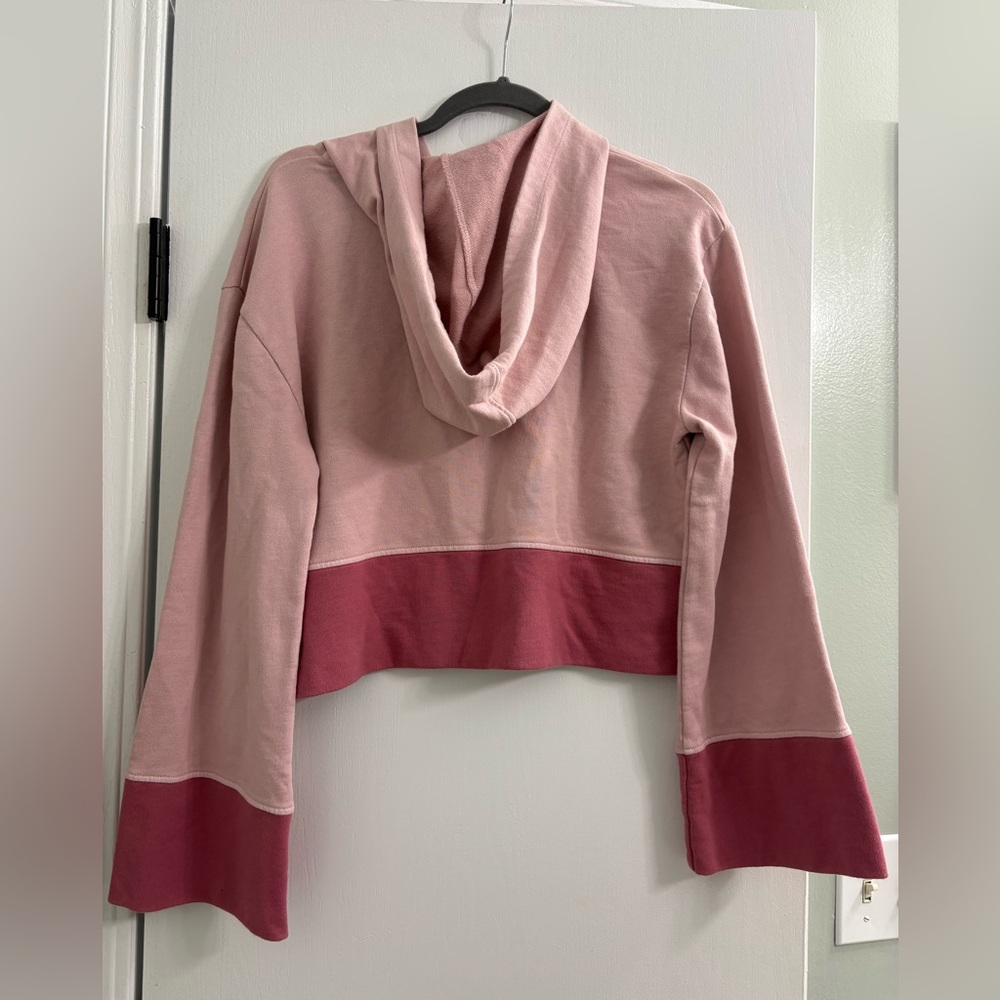 NWOT Anthropologie t.la Pink Cropped Hoodie - Picture 4 of 4